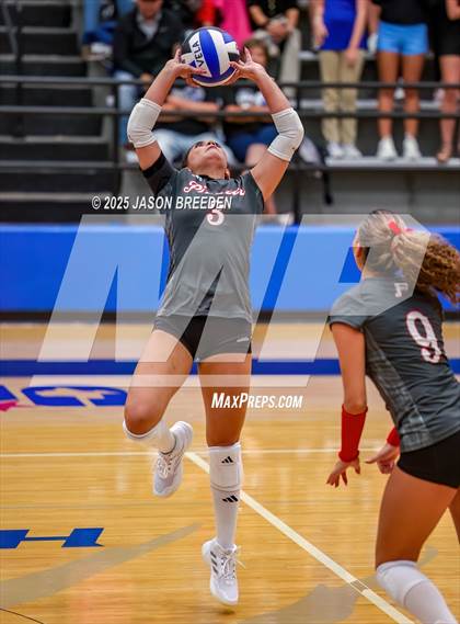 Thumbnail 2 in Pioneer @ Vela photogallery.