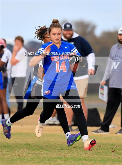 Thumbnail 3 in West Craven vs Washington photogallery.