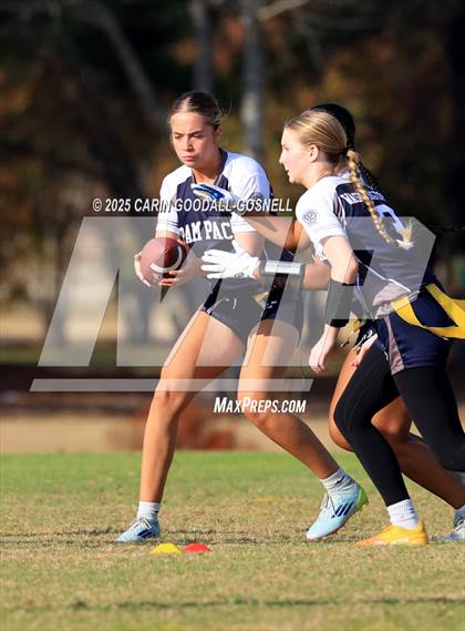 Thumbnail 2 in West Craven vs Washington photogallery.