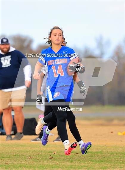 Thumbnail 1 in West Craven vs Washington photogallery.