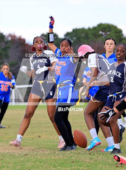 Thumbnail 1 in West Craven vs Washington photogallery.