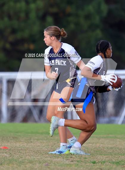 Thumbnail 2 in West Craven vs Washington photogallery.