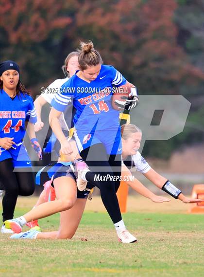 Thumbnail 2 in West Craven vs Washington photogallery.