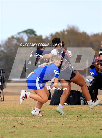 Thumbnail 3 in West Craven vs Washington photogallery.