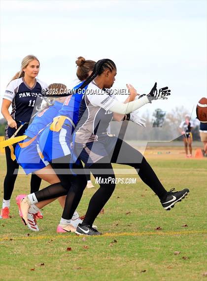 Thumbnail 2 in West Craven vs Washington photogallery.