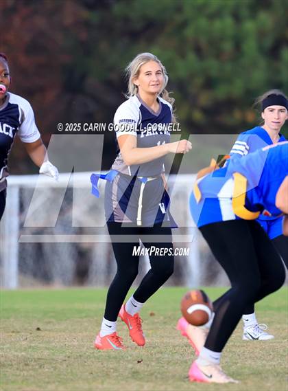 Thumbnail 3 in West Craven vs Washington photogallery.