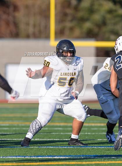 Thumbnail 3 in Lincoln vs Eastside Catholic (WIAA 3A Semifinal) photogallery.