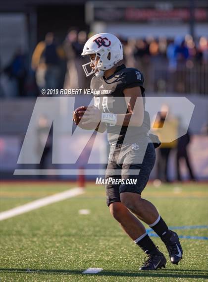 Thumbnail 3 in Lincoln vs Eastside Catholic (WIAA 3A Semifinal) photogallery.