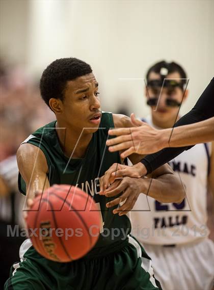 Thumbnail 2 in Loudoun Valley vs Potomac Falls (Dulles District Final) photogallery.