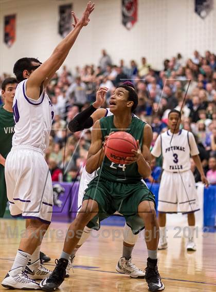 Thumbnail 2 in Loudoun Valley vs Potomac Falls (Dulles District Final) photogallery.
