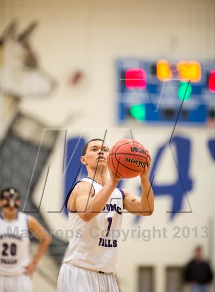 Thumbnail 1 in Loudoun Valley vs Potomac Falls (Dulles District Final) photogallery.