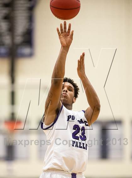 Thumbnail 1 in Loudoun Valley vs Potomac Falls (Dulles District Final) photogallery.