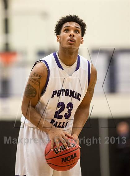 Thumbnail 1 in Loudoun Valley vs Potomac Falls (Dulles District Final) photogallery.