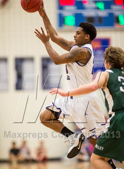 Thumbnail 2 in Loudoun Valley vs Potomac Falls (Dulles District Final) photogallery.