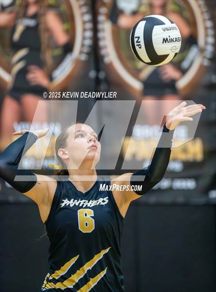 Thumbnail 2 in Agoura @ Newbury Park photogallery.