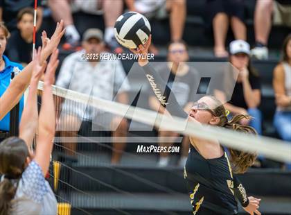 Thumbnail 2 in Agoura @ Newbury Park photogallery.