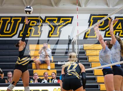 Thumbnail 3 in Agoura @ Newbury Park photogallery.