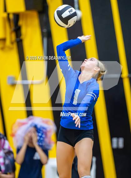 Thumbnail 3 in Agoura @ Newbury Park photogallery.