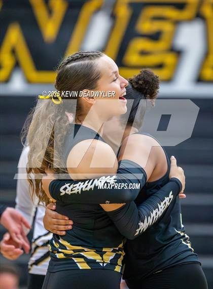 Thumbnail 2 in Agoura @ Newbury Park photogallery.