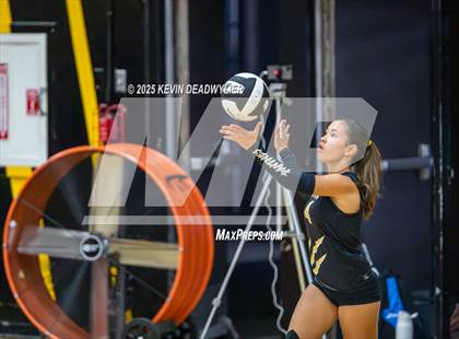 Thumbnail 1 in Agoura @ Newbury Park photogallery.