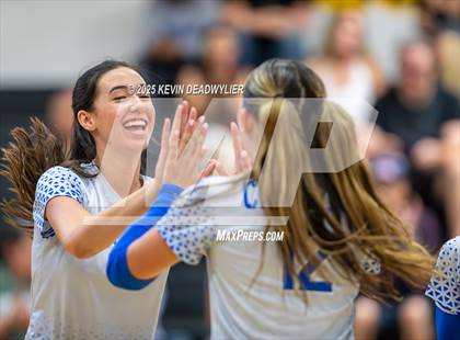 Thumbnail 1 in Agoura @ Newbury Park photogallery.