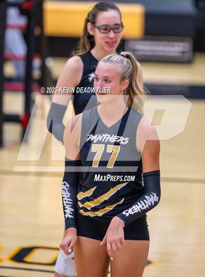 Thumbnail 3 in Agoura @ Newbury Park photogallery.