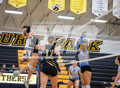 Thumbnail 3 in Agoura @ Newbury Park photogallery.