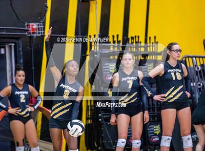 Thumbnail 1 in Agoura @ Newbury Park photogallery.