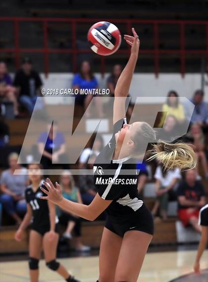 Thumbnail 2 in Alta Loma @ Glendora photogallery.