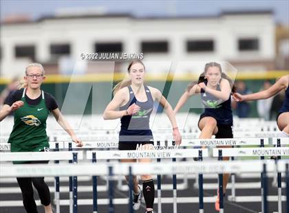 Thumbnail 1 in Borah @ Mountain View photogallery.