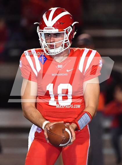 Thumbnail 1 in Mater Dei vs. St. John Bosco (CIF SS D1 Final) photogallery.