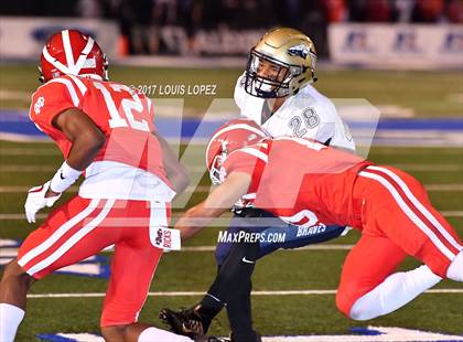 Thumbnail 2 in Mater Dei vs. St. John Bosco (CIF SS D1 Final) photogallery.