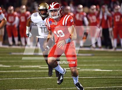 Thumbnail 2 in Mater Dei vs. St. John Bosco (CIF SS D1 Final) photogallery.