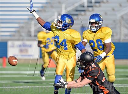 Thumbnail 1 in Babylon vs. Roosevelt (Long Island Class IV Final) photogallery.