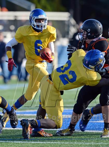 Thumbnail 1 in Babylon vs. Roosevelt (Long Island Class IV Final) photogallery.