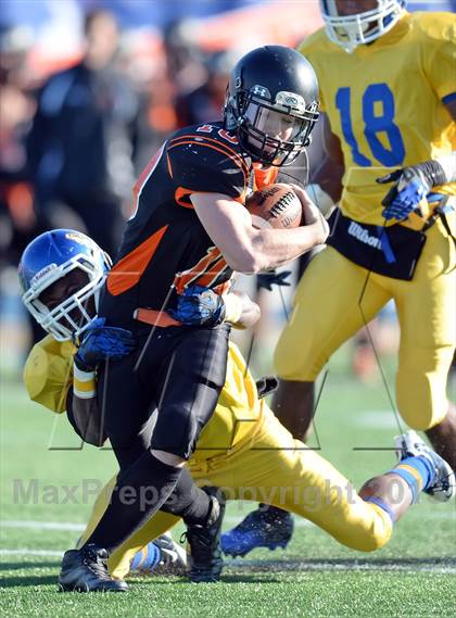 Thumbnail 1 in Babylon vs. Roosevelt (Long Island Class IV Final) photogallery.