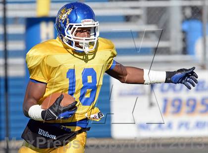 Thumbnail 3 in Babylon vs. Roosevelt (Long Island Class IV Final) photogallery.