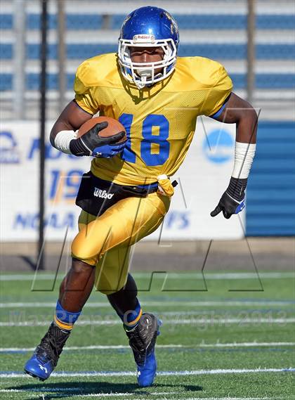 Thumbnail 2 in Babylon vs. Roosevelt (Long Island Class IV Final) photogallery.