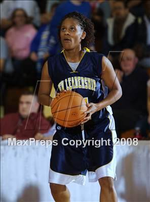 Thumbnail 2 in Granby vs New Leadership (Spalding Hoophall Classic) photogallery.