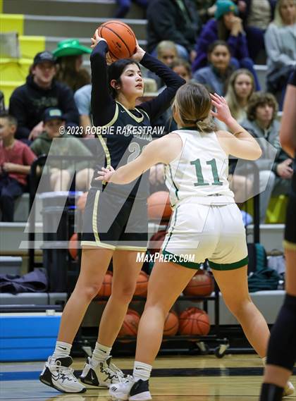 Thumbnail 3 in Palmer vs Scurry-Rosser (Play-in Playoff Game) photogallery.