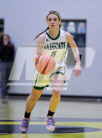 Thumbnail 1 in Palmer vs Scurry-Rosser (Play-in Playoff Game) photogallery.