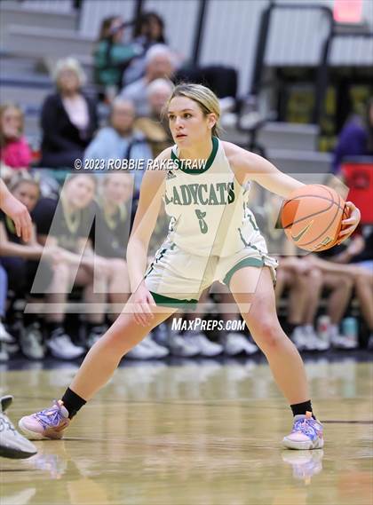 Thumbnail 2 in Palmer vs Scurry-Rosser (Play-in Playoff Game) photogallery.