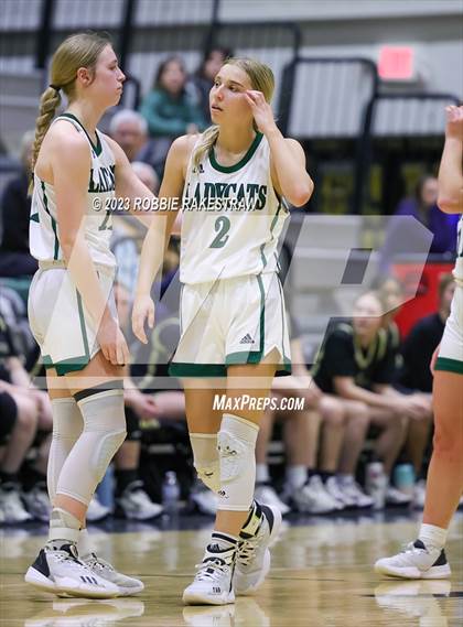 Thumbnail 2 in Palmer vs Scurry-Rosser (Play-in Playoff Game) photogallery.