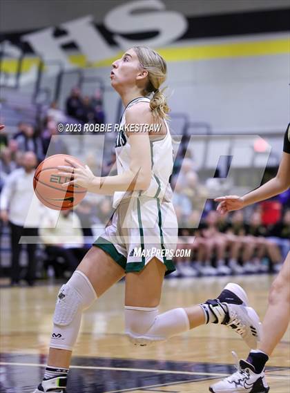 Thumbnail 3 in Palmer vs Scurry-Rosser (Play-in Playoff Game) photogallery.