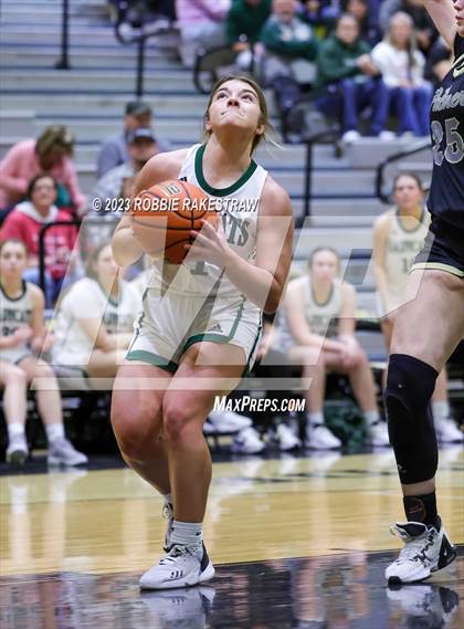 Thumbnail 1 in Palmer vs Scurry-Rosser (Play-in Playoff Game) photogallery.