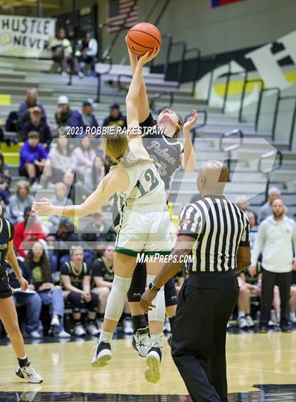 Thumbnail 1 in Palmer vs Scurry-Rosser (Play-in Playoff Game) photogallery.