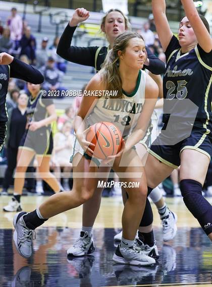 Thumbnail 2 in Palmer vs Scurry-Rosser (Play-in Playoff Game) photogallery.