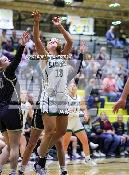 Thumbnail 1 in Palmer vs Scurry-Rosser (Play-in Playoff Game) photogallery.