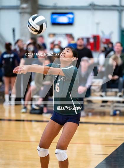 Thumbnail 2 in Del Norte vs Westview (Southern California Invitational) photogallery.