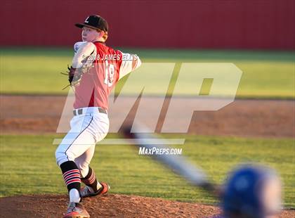 Thumbnail 1 in Connally @ Lorena photogallery.